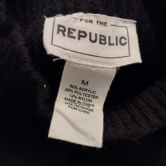FOR The Republic Crop Mock Turtleneck Sweater - Picture 3 of 4